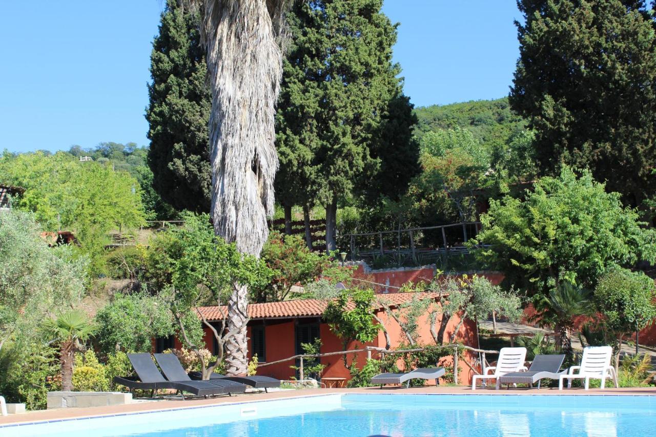 Agriturismo Ruralia Santa Domenica  Luaran gambar