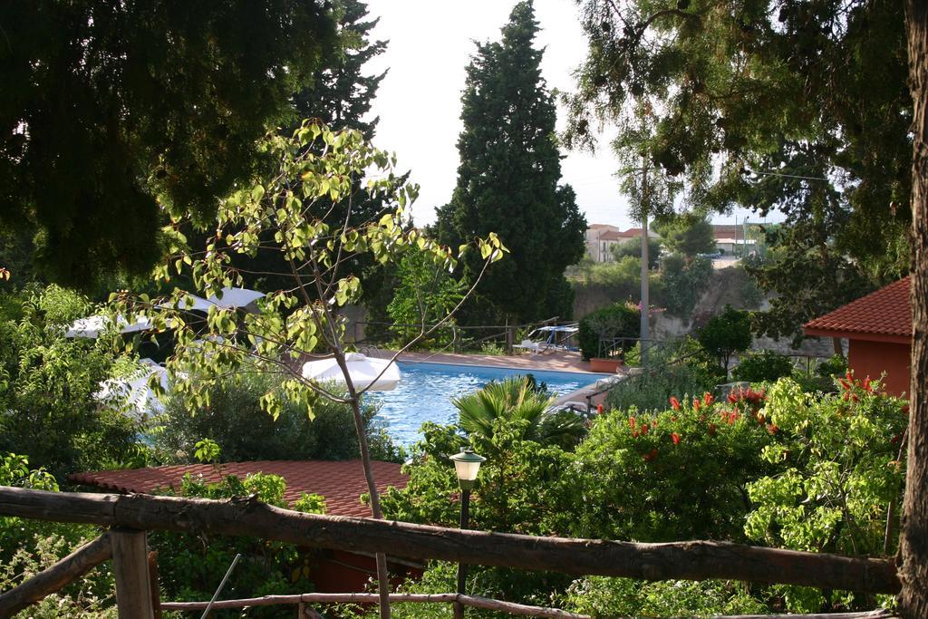 Agriturismo Ruralia Santa Domenica  Luaran gambar